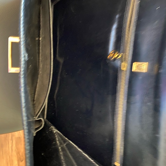 Vintage Gucci black cobra briefcase - Picture 9 of 9